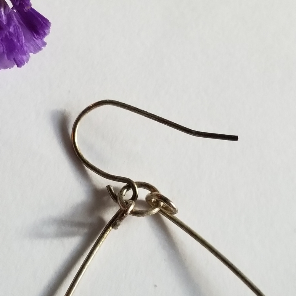 Relisted -Sparkly teardrop earrings silver tone - Picture 5 of 10